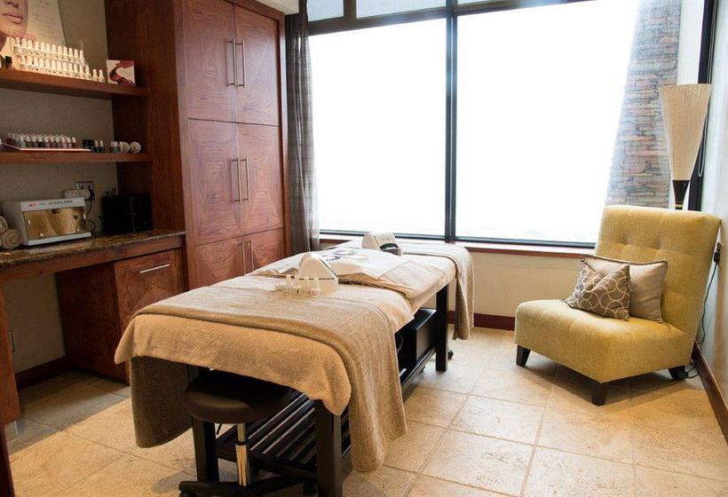 Premier Hotel Elicc 6