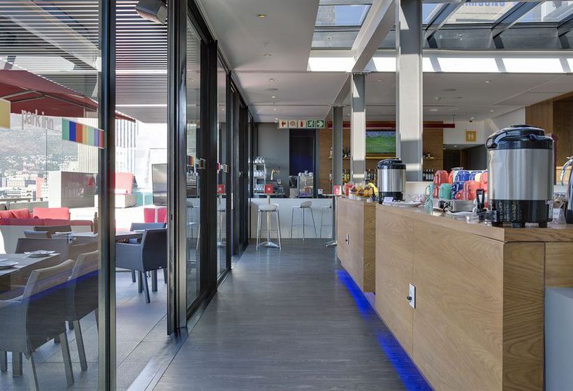Hotel Park Inn by Radisson Cape Town Foreshore 2