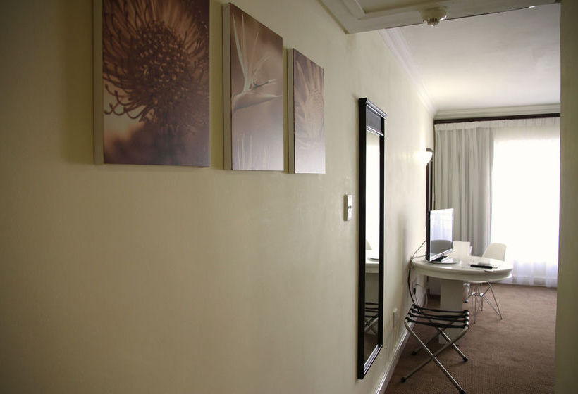 The New Tulbagh Hotel 18