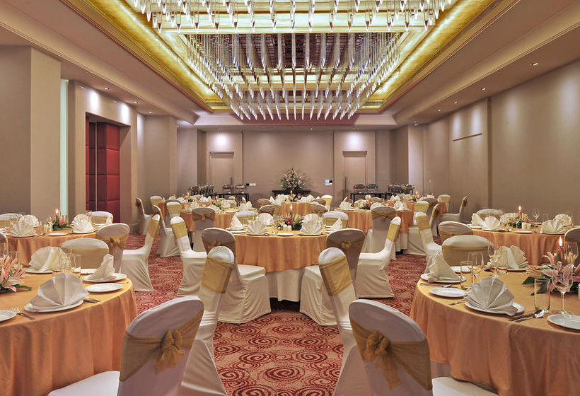 Hotel Radisson Hyderabad Hitec City 3