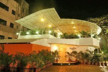 Hotel Suncity Residency 3