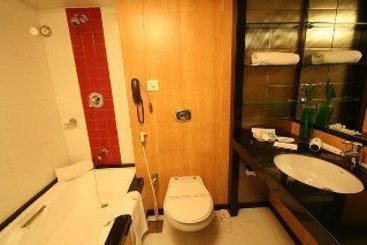 Hotel Suncity Residency 7