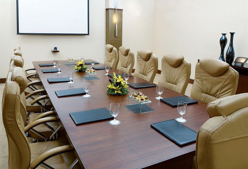 Hotel Taj Residency 11