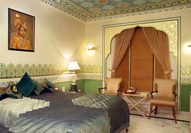 Hotel Deoki Niwas Palace