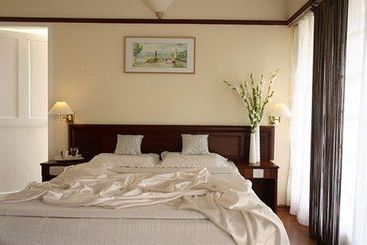 Hotel Sienna Village 14