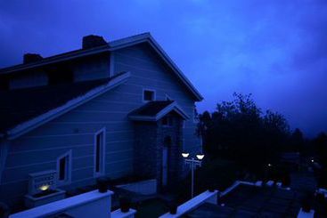 Hotel Sienna Village 16