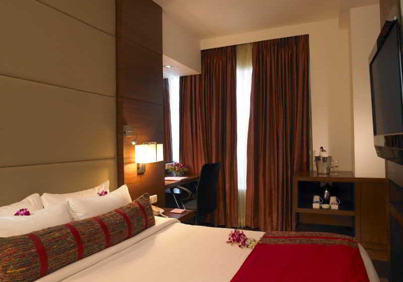 Hotel Royal Orchid Central Grazia 17