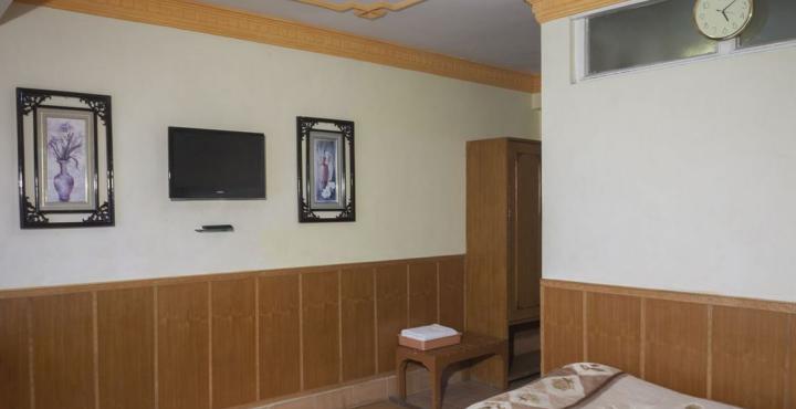 Hotel Seven Seventeen 13