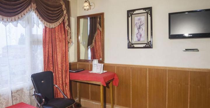 Hotel Seven Seventeen 14