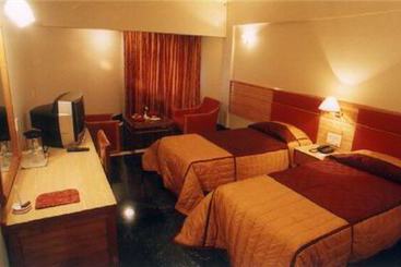 Hotel Raj Vilas Palace 2