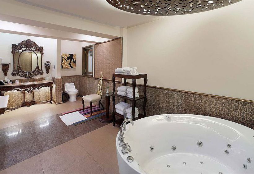 Hotel Mayfair Lagoon 12