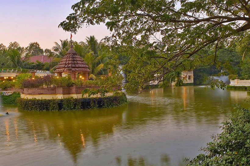 Hotel Mayfair Lagoon 15