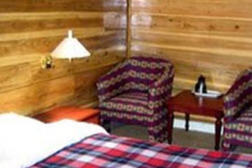 Hotel Travellers Inn