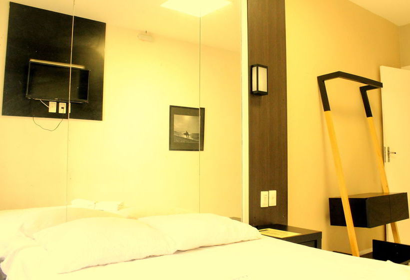 Hospedaria Bueno  | Rio de Janeiro | Rio de Janeiro | Brasil 19