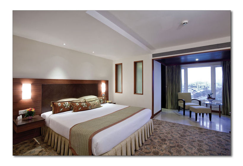 Hotel Country Inn & Suites by Radisson Ahmedabad 15