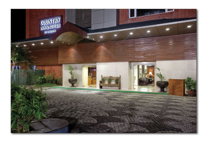 Hotel Country Inn & Suites by Radisson Ahmedabad 20