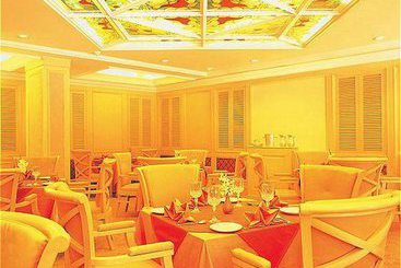 The Gateway Hotel Beach Road 5