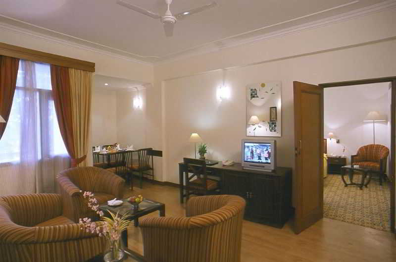 Hotel Country Inn & Suites By Carlson Haridwar 13