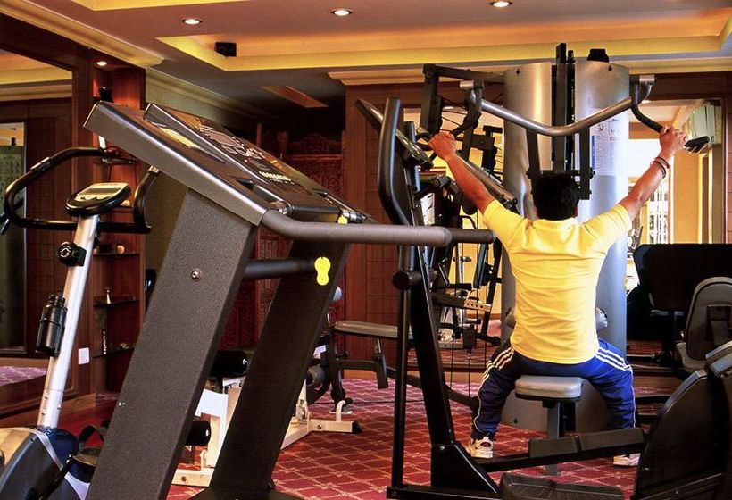 Hotel Country Inn & Suites By Carlson Haridwar 4