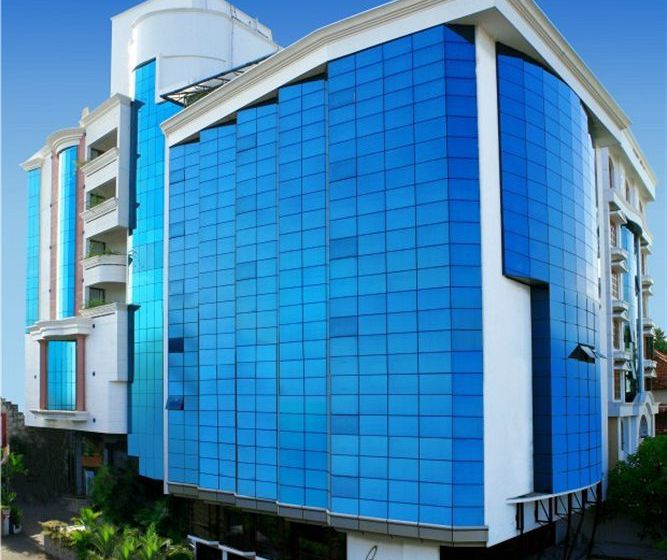 Hotel Residency Tower 13