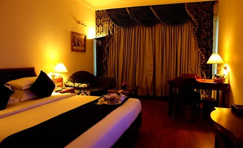 Hotel Residency Tower 17