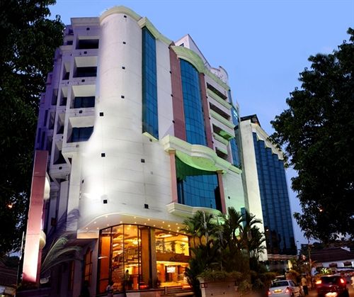 Hotel Residency Tower 18