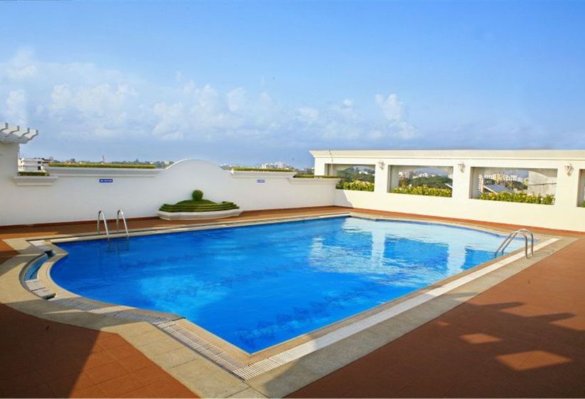 Hotel Residency Tower 9