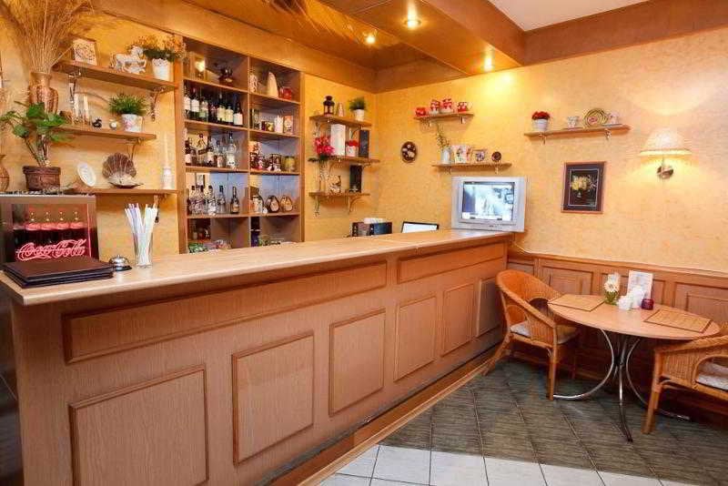 Hotel Voznesenskivanovo 1