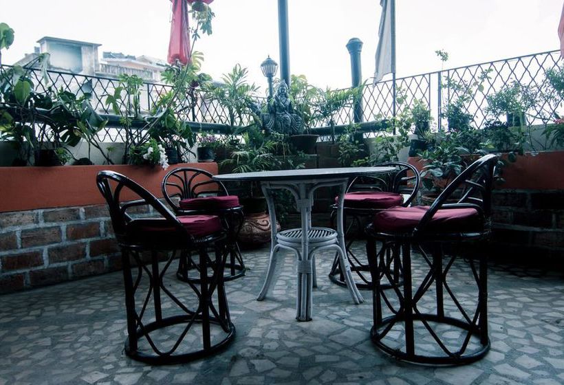 Hotel Central Hill Resort 16