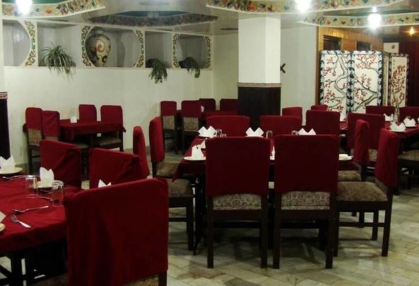 Hotel Central Hill Resort 4