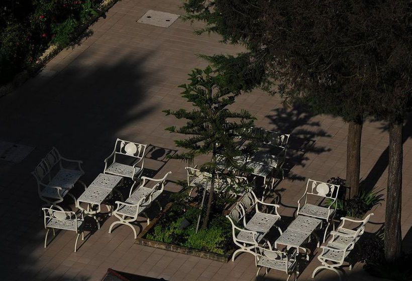 Hotel Club Mahindra Mussoorie Resort 10