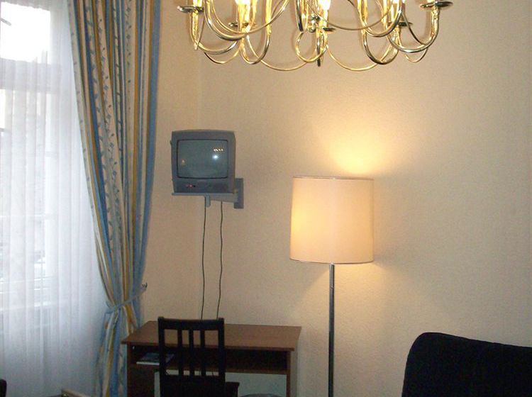 Hotel Amelie Berlin West 12