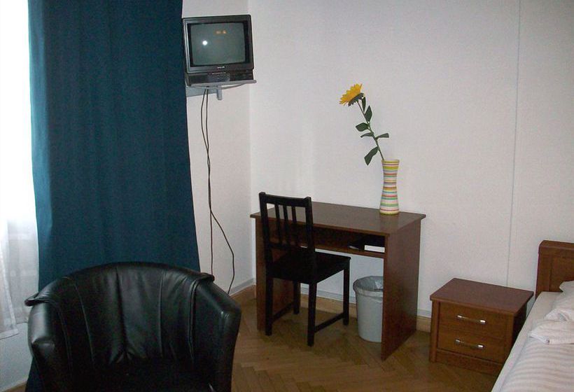 Hotel Amelie Berlin West 14