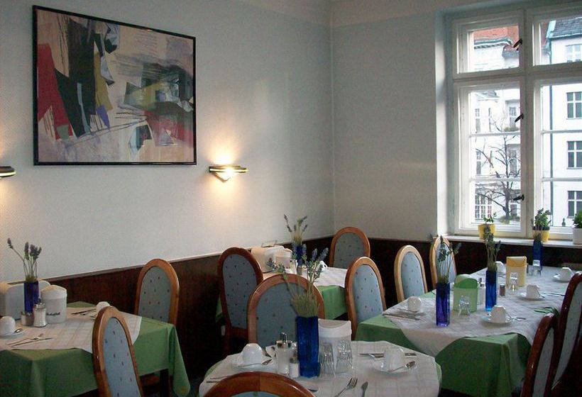 Hotel Amelie Berlin West 8