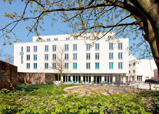 Motel One Saarbrücken 14
