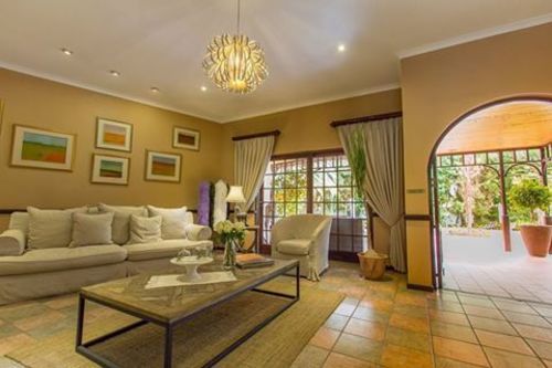 Hotel Hlangana Lodge 1