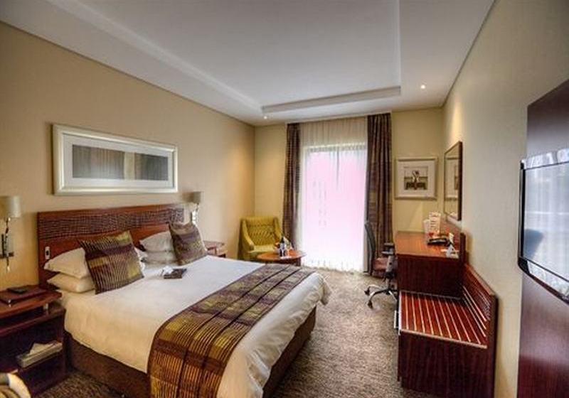 Hotel City Lodge OR Tambo Airport 18