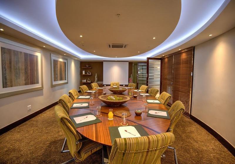 Hotel City Lodge OR Tambo Airport 5