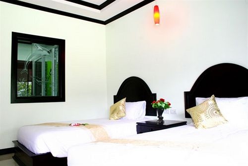 Andaman Beach Resort 10