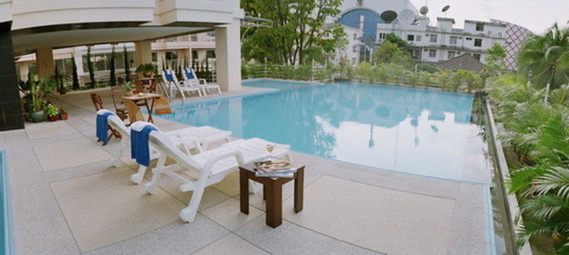 J Town Serviced Apartments 19