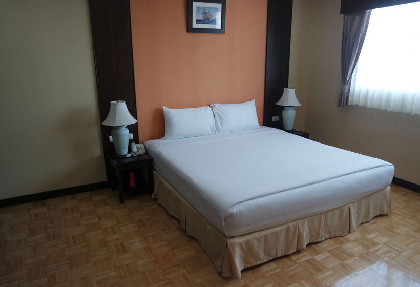 J Town Serviced Apartments 2