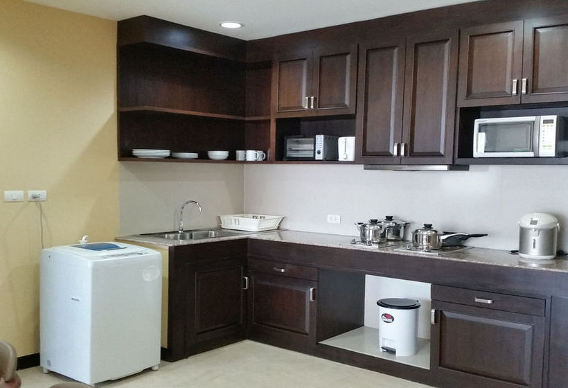 J Town Serviced Apartments 5