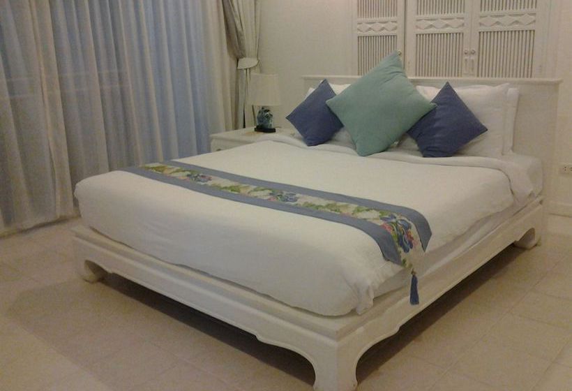 Hotel Baan Laksasubha 10