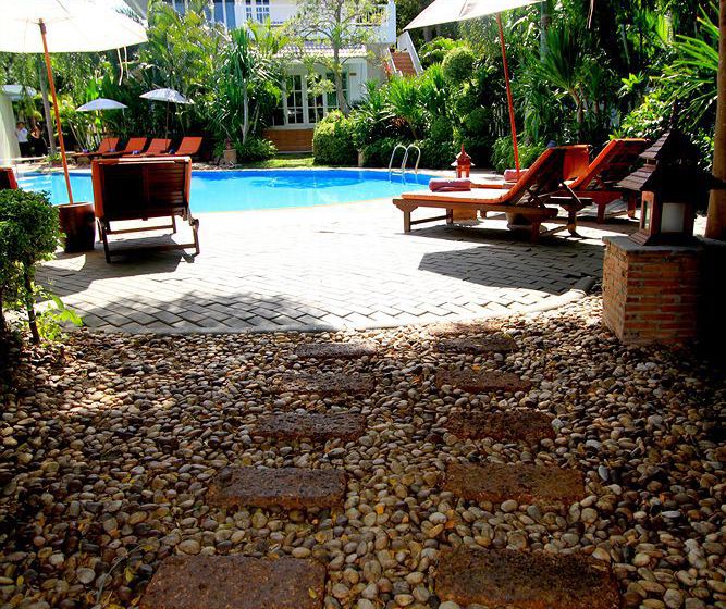 Hotel Baan Laksasubha 5