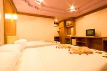 Phi Phi Don Chukit Resort 4