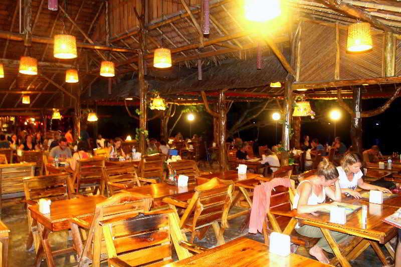 Phi Phi Relax Beach Resort 14