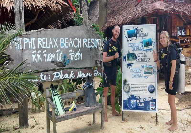 Phi Phi Relax Beach Resort 9