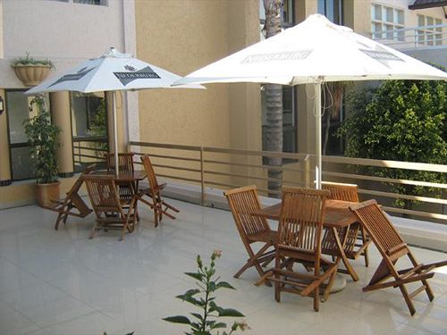 Hotel Sierra Square 9