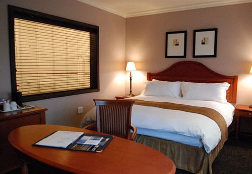 Protea Hotel Montrose 1