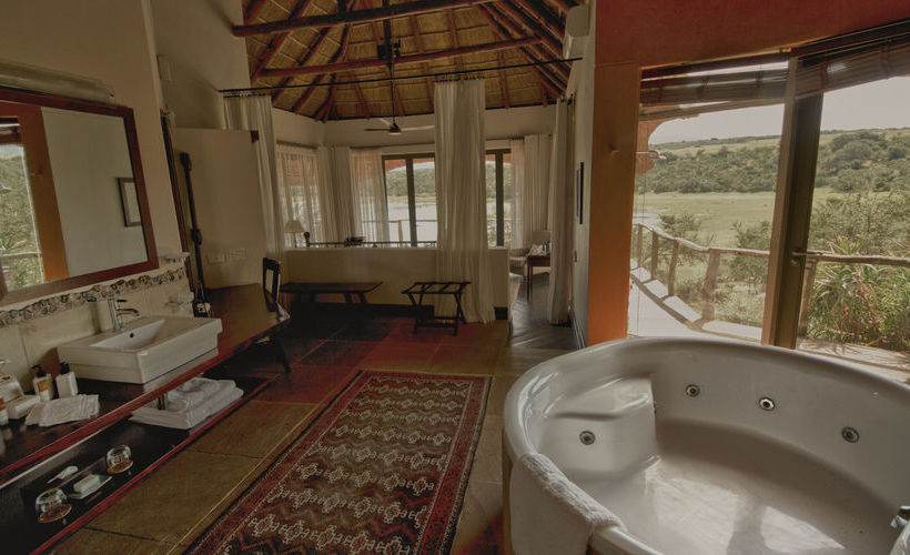 Hotel Pumba Private Game Reserve 8